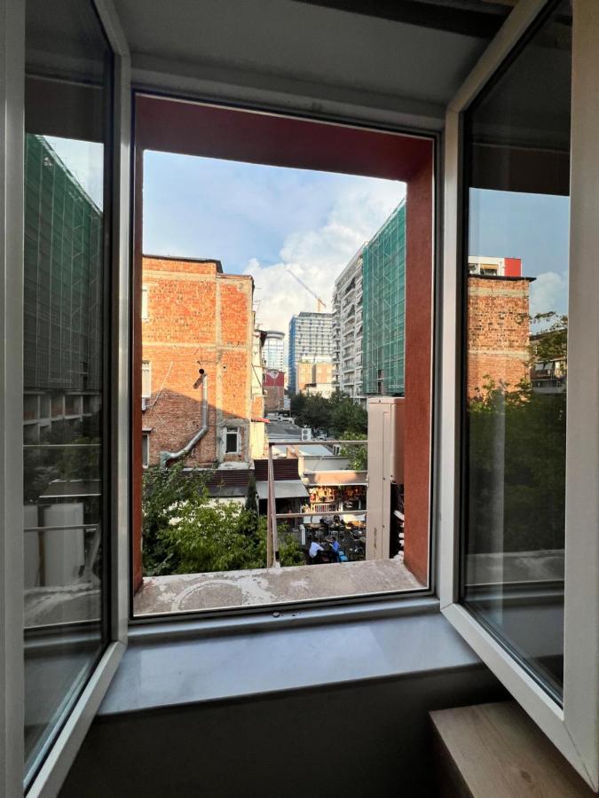 Enzo Rooms & Apartment Blloku Tirana Kültér fotó